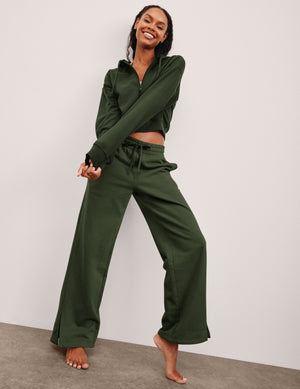 LuxeFleece Wide Leg Pant